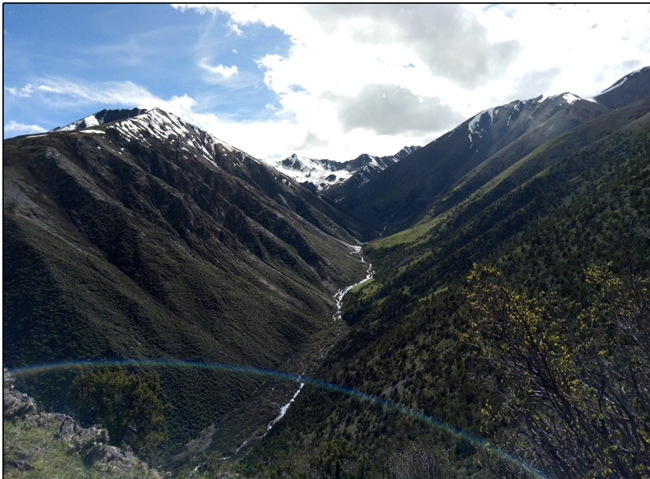 邊壩縣草卡鎮至金嶺鄉（夏貢拉山）隧道工程