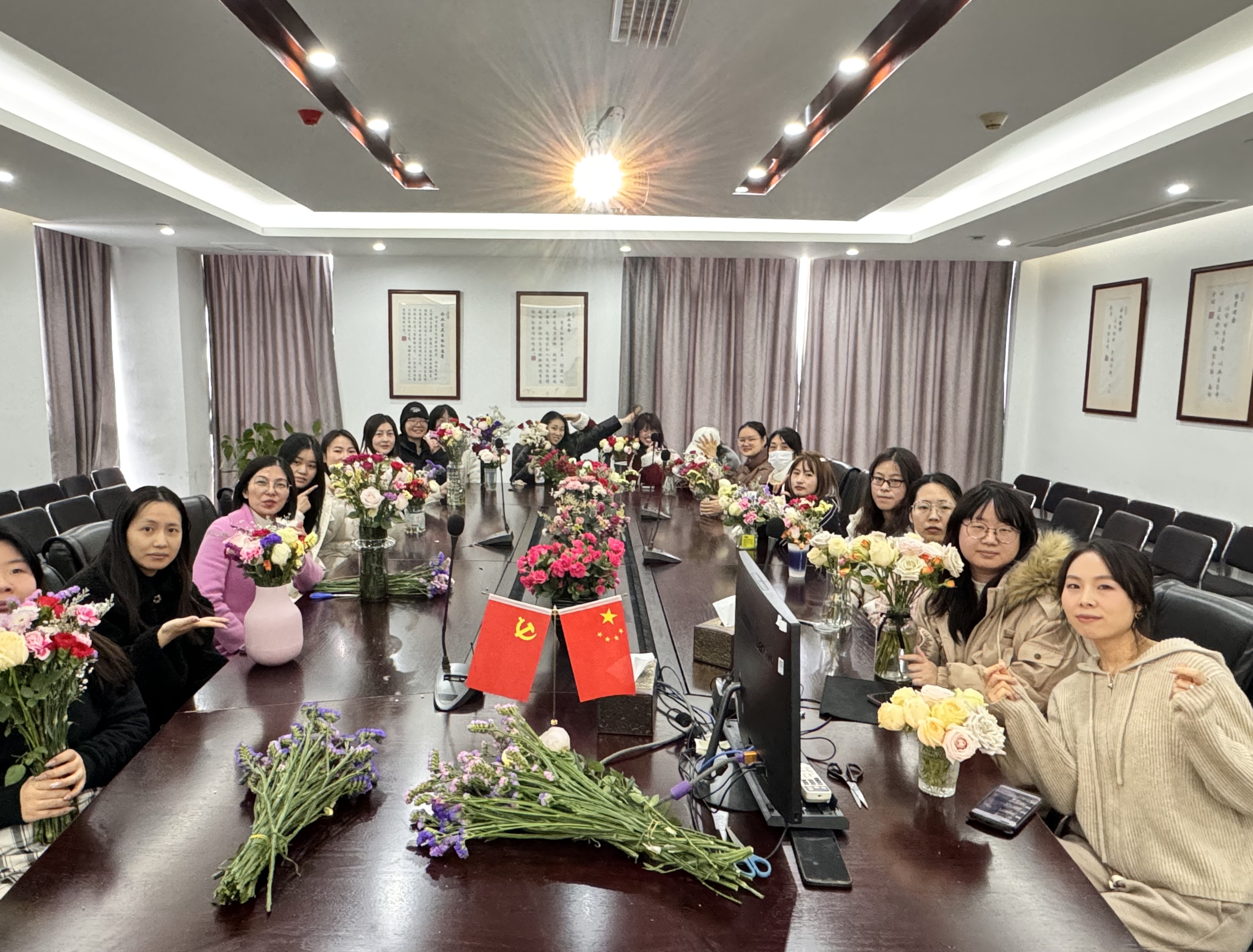 浙江公司開展慶祝“三八”婦女節活動